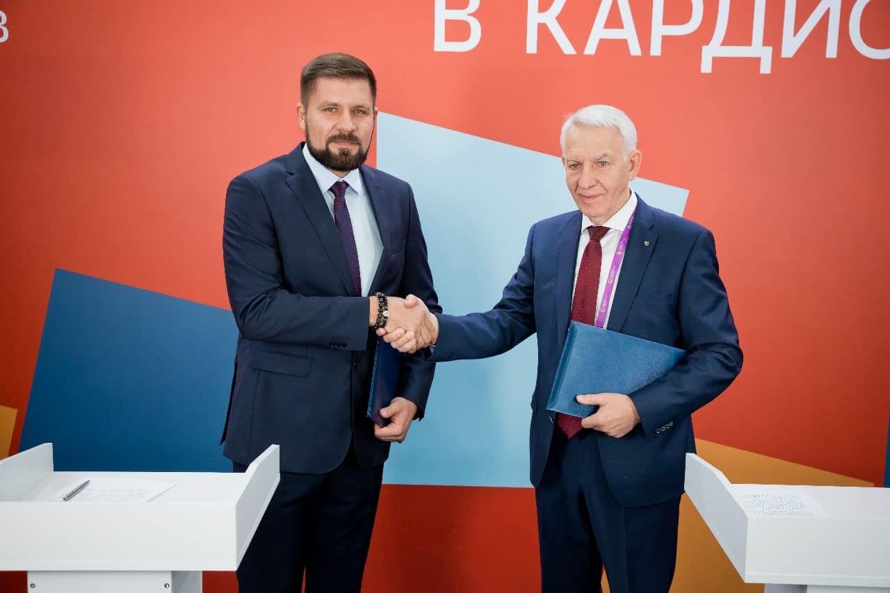 О нас
